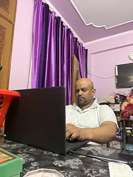 Dick 6inches online show from October 22, 3:34 pm