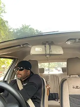 Dick 6inches online show from November 4, 4:33 am