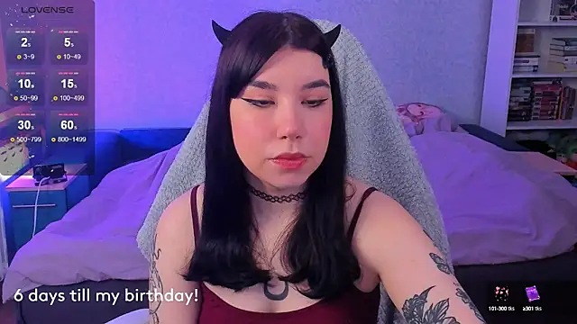 kellyharris online show from February 22, 1:35 pm