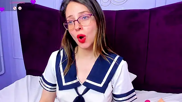 AmbeerWood  online show from March 8, 5:43 pm