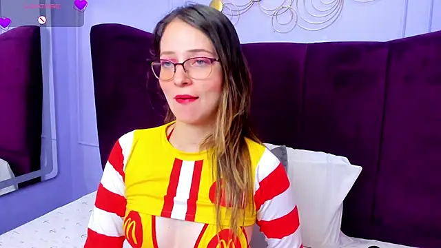 AmbeerWood  online show from March 9, 11:47 am