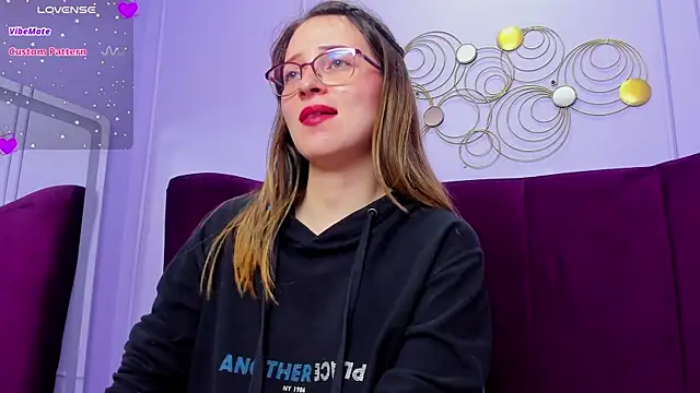 AmbeerWood  online show from March 14, 6:07 pm