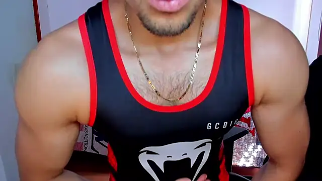 Snapshot of Tommy_Bred chatting on October 14, 6:09 pm Tommy Bred online show from October 14, 6:09 pm