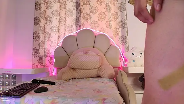 Snapshot of VICTORIABLACK_@xh chatting on March 14, 5:13 pm VICTORIABLACK xh online show from March 14, 5:13 pm