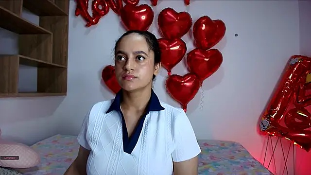 Snapshot of VICTORIABLACK_@xh chatting on September 16, 11:00 am VICTORIABLACK xh online show from September 16, 11:00 am