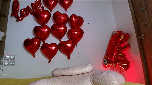 Snapshot of VICTORIABLACK_@xh chatting on September 16, 11:06 pm VICTORIABLACK xh online show from September 16, 11:06 pm