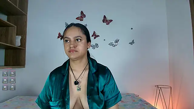 Snapshot of VICTORIABLACK_@xh chatting on November 27, 10:50 am VICTORIABLACK xh online show from November 27, 10:50 am