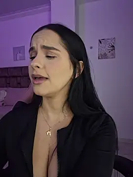 heyshaa online show from November 14, 9:13 pm