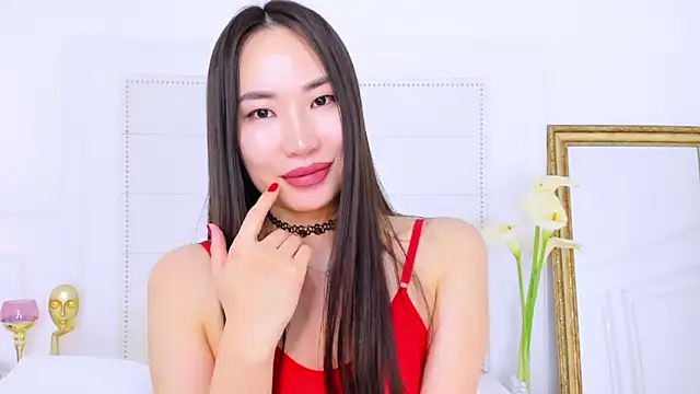 NaomiYuu online show from March 22, 5:39 am