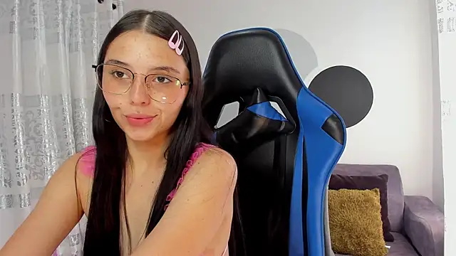 Snapshot of ice_grace chatting on January 17, 2:18 pm ice grace online show from January 17, 2:18 pm