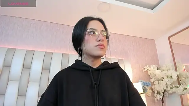 Rebeca jones online show from February 17, 1:10 pm