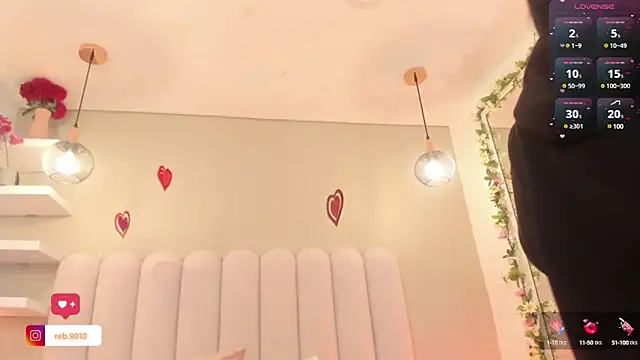 Rebeca jones online show from March 1, 12:34 pm