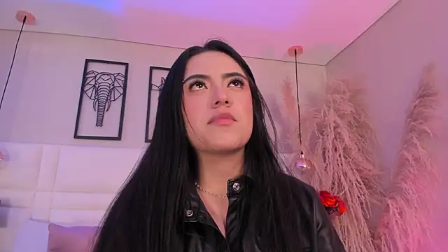 Rebeca jones online show from October 18, 12:39 pm