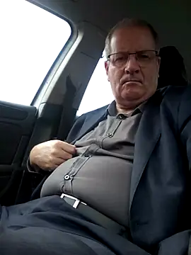 stiffandlubedxh online show from December 9, 8:54 pm