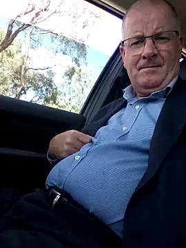 stiffandlubedxh online show from February 11, 1:52 am