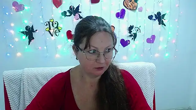 VanessaHotts online show from January 30, 9:04 am