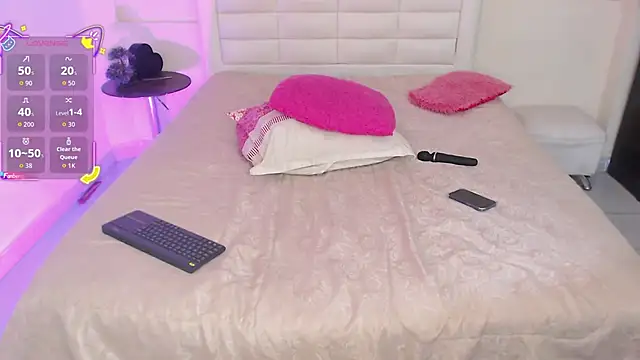 Snapshot of anastasiasweet_ chatting on November 11, 8:53 pm anastasiasweet online show from November 11, 8:53 pm