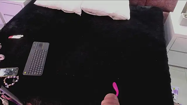 JulietaAlves online show from March 18, 10:57 am