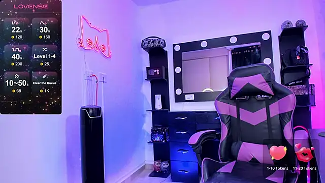 miss kitty online show from November 29, 12:24 am