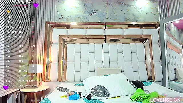 naughty ebonyy online show from March 12, 3:02 am