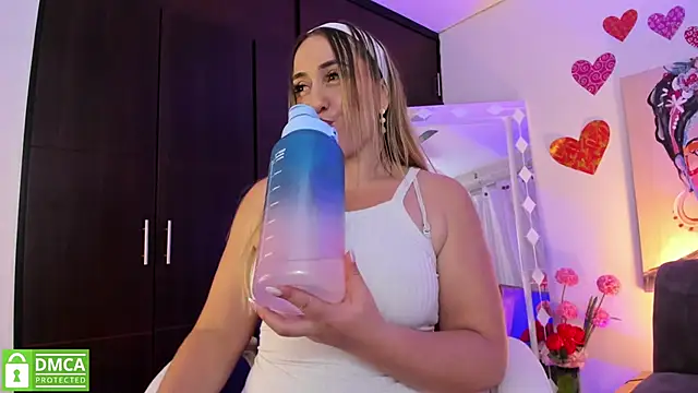 Snapshot of ELA_PS chatting on February 27, 3:05 pm ELA PS online show from February 27, 3:05 pm