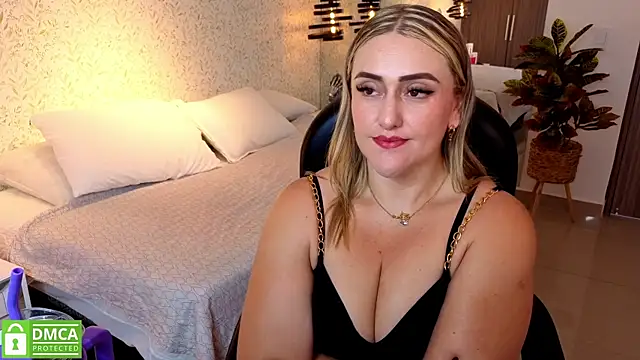 Snapshot of ELA_PS chatting on September 29, 12:10 pm ELA PS online show from September 29, 12:10 pm