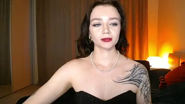 Shadow Passion online show from December 10, 11:11 am