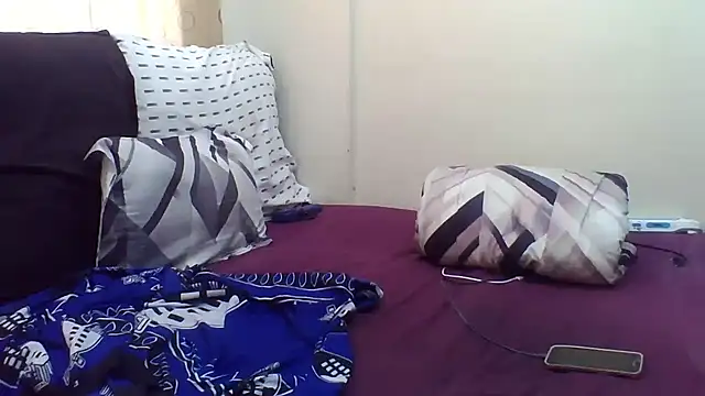 AddictiveAssCurves online show from September 17, 7:21 am