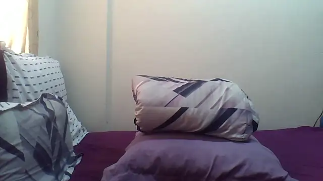 AddictiveAssCurves online show from October 17, 8:28 am