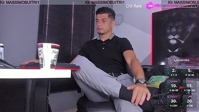 Snapshot of massimo_g chatting on January 10, 3:06 pm massimo g online show from January 10, 3:06 pm