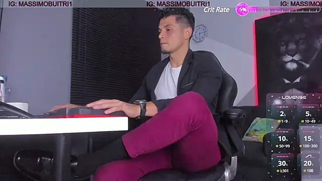 Snapshot of massimo_g chatting on February 17, 11:20 pm massimo g online show from February 17, 11:20 pm