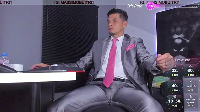 Snapshot of massimo_g chatting on February 19, 1:51 am massimo g online show from February 19, 1:51 am