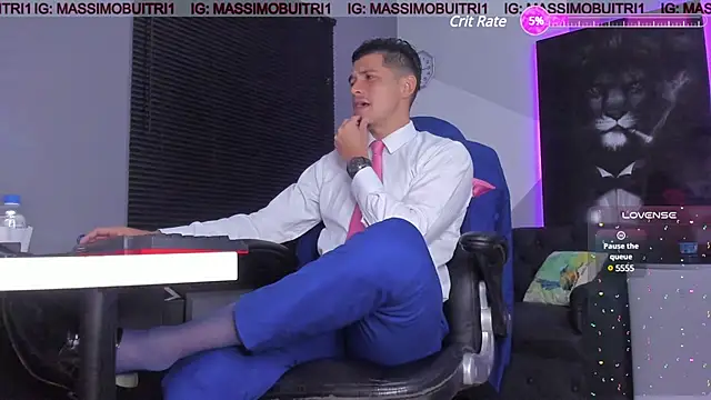 Snapshot of massimo_g chatting on March 8, 12:22 am massimo g online show from March 8, 12:22 am