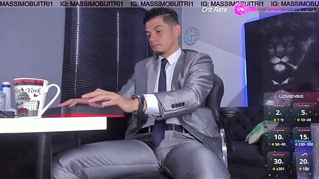 Snapshot of massimo_g chatting on March 10, 1:32 pm massimo g online show from March 10, 1:32 pm