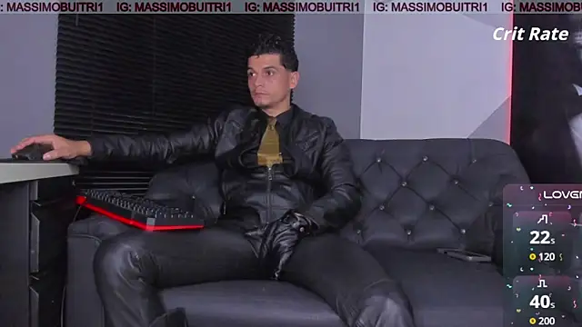 Snapshot of massimo_g chatting on November 15, 1:03 am massimo g online show from November 15, 1:03 am