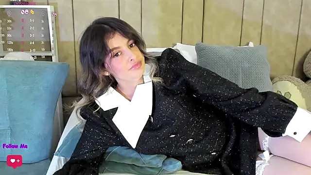 Isabellacharm online show from February 7, 4:24 pm