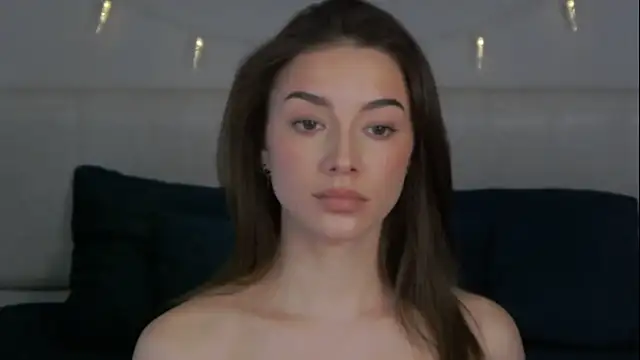 sinthiaroze online show from December 21, 6:12 pm