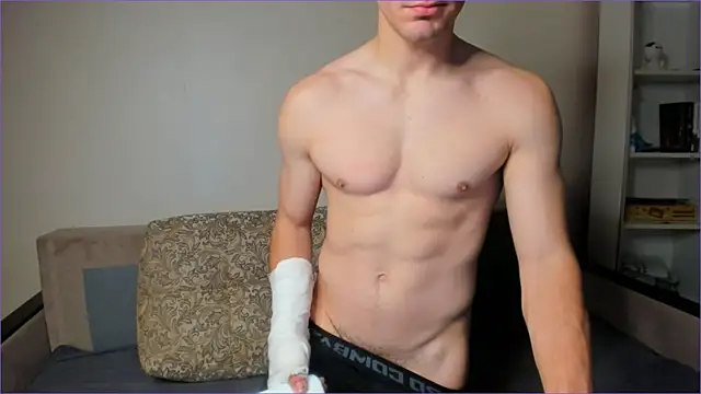 Snapshot of sam_huston chatting on October 9, 11:14 pm sam huston online show from October 9, 11:14 pm