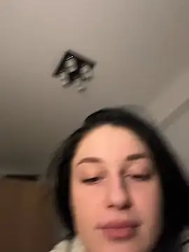 moniqque online show from February 23, 1:53 pm