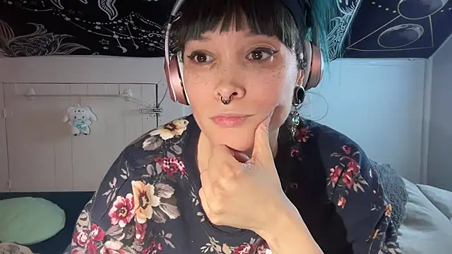 Snapshot of FRRANNKIE chatting on January 26, 9:08 am FRRANNKIE online show from January 26, 9:08 am