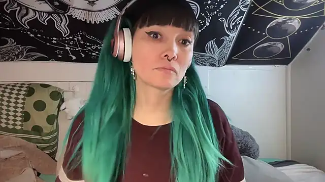 Snapshot of FRRANNKIE chatting on February 22, 2:30 pm FRRANNKIE online show from February 22, 2:30 pm