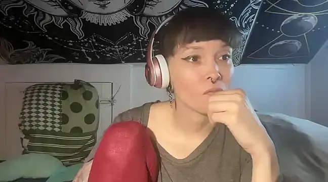 Snapshot of FRRANNKIE chatting on March 17, 5:45 am FRRANNKIE online show from March 17, 5:45 am