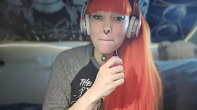 Snapshot of FRRANNKIE chatting on September 14, 9:03 pm FRRANNKIE online show from September 14, 9:03 pm