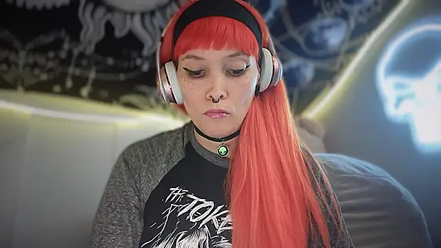 Snapshot of FRRANNKIE chatting on September 16, 4:13 am FRRANNKIE online show from September 16, 4:13 am