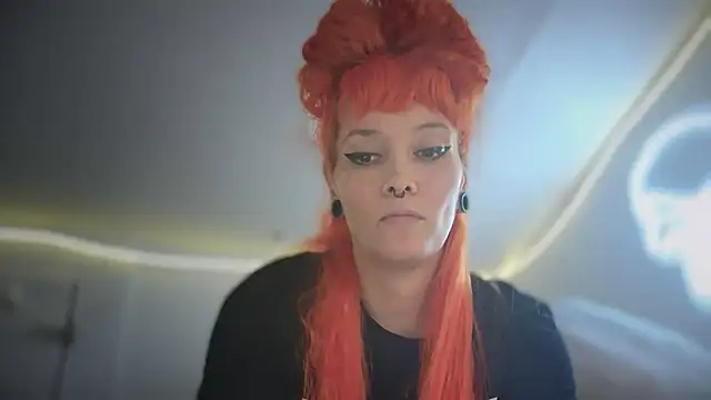 Snapshot of FRRANNKIE chatting on October 11, 3:28 am FRRANNKIE online show from October 11, 3:28 am