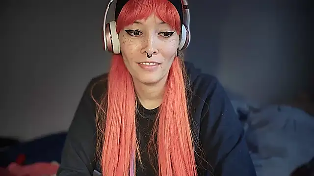 Snapshot of FRRANNKIE chatting on October 30, 6:41 pm FRRANNKIE online show from October 30, 6:41 pm