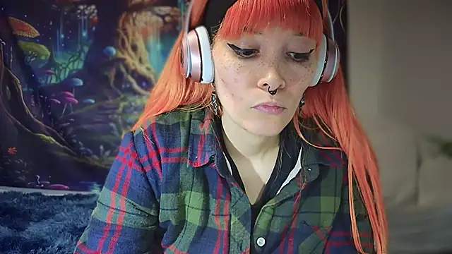 Snapshot of FRRANNKIE chatting on November 23, 1:16 am FRRANNKIE online show from November 23, 1:16 am