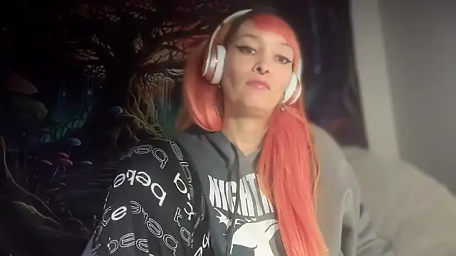 Snapshot of FRRANNKIE chatting on December 14, 11:15 am FRRANNKIE online show from December 14, 11:15 am