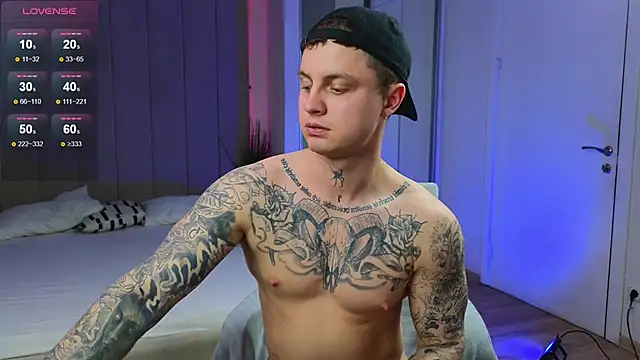 more  than  love online show from March 22, 10:49 am