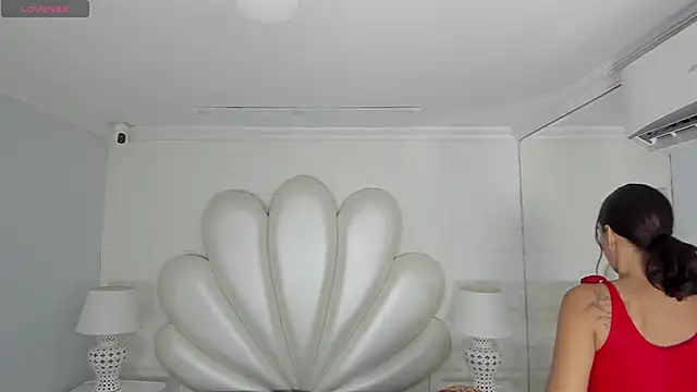 LucianaCarter online show from January 16, 3:45 am